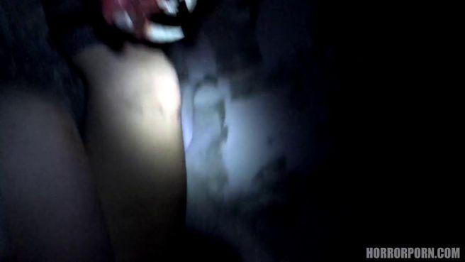 Вызвала монстра и получила в жопу после спиритического сеанса